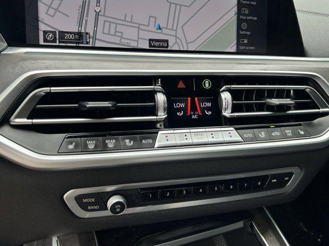 Photo of 2022 Black Sapphire Metallic BMW X5 PHEV