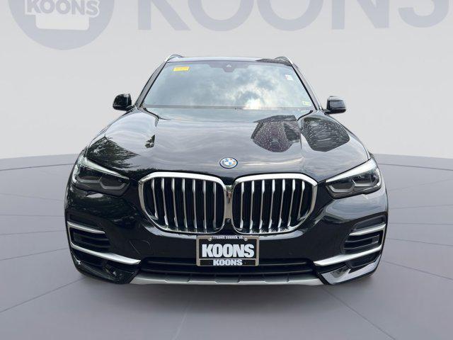 Photo of 2022 Black Sapphire Metallic BMW X5 PHEV