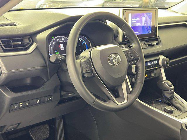 Photo of 2023 Silver Sky Metallic Toyota RAV4 Hybrid