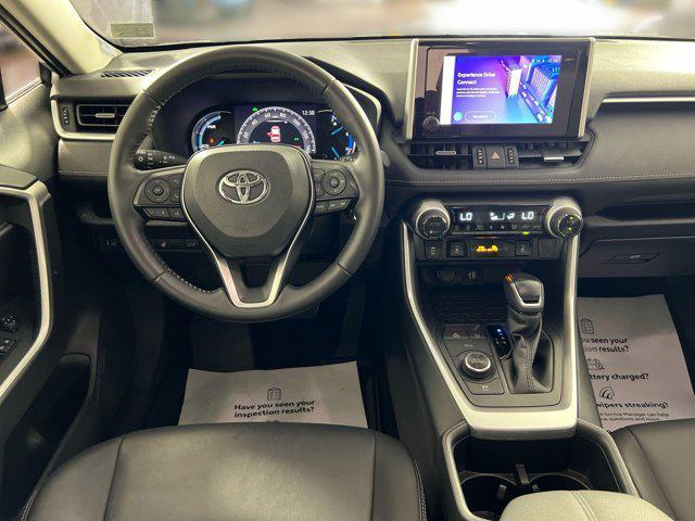 Photo of 2023 Silver Sky Metallic Toyota RAV4 Hybrid