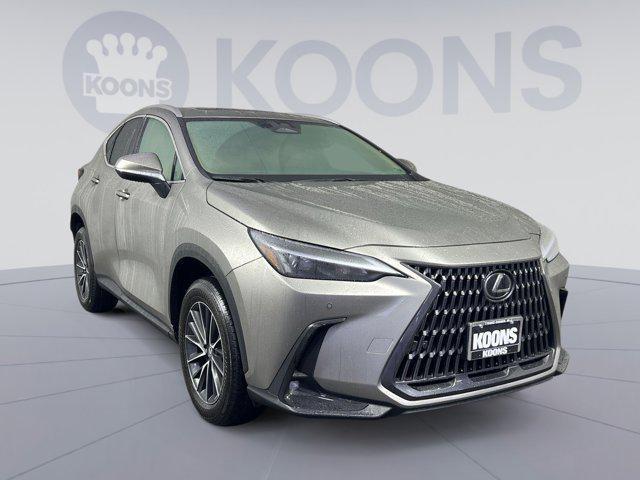 Photo of 2024 Atomic Silver Lexus NX 350