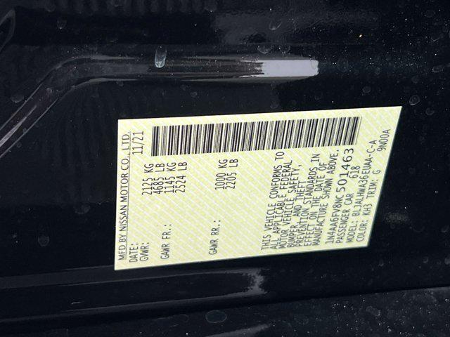 Photo of 2022 Super Black Nissan Maxima