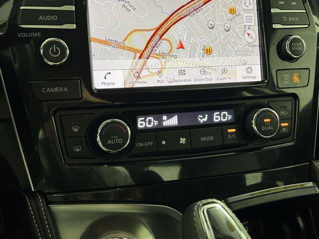 Photo of 2022 Super Black Nissan Maxima