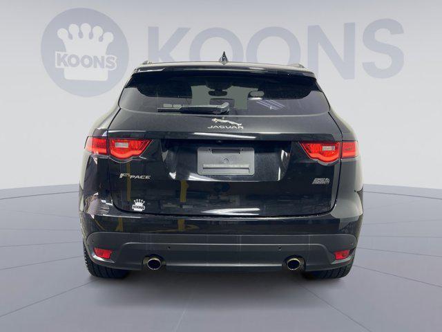 Photo of 2019 Black Jaguar F-PACE