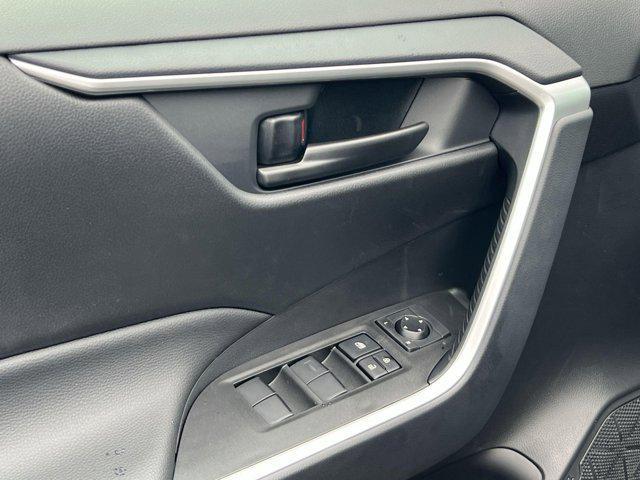 Photo of 2025 Magnetic Gray Metallic Toyota RAV4