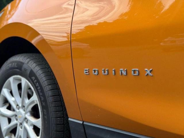Photo of 2018 Gold Chevrolet Equinox
