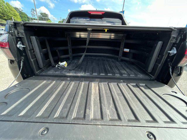 Photo of 2025 Phantom Black Hyundai SANTA CRUZ