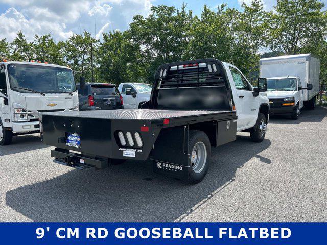Photo of 2025 Summit White Chevrolet Silverado 3500