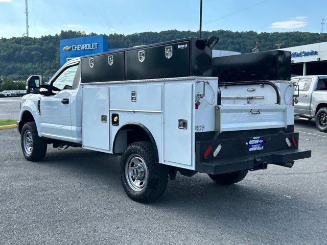 Photo of 2019 Oxford White Ford F-250