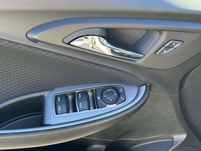 Photo of 2024 Mineral Gray Metallic Chevrolet Malibu