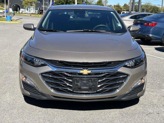 Photo of 2024 Mineral Gray Metallic Chevrolet Malibu