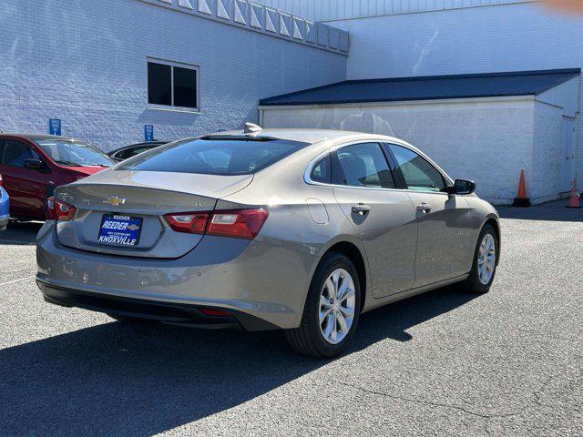 Photo of 2024 Mineral Gray Metallic Chevrolet Malibu