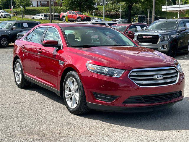 2015 Ford Taurus