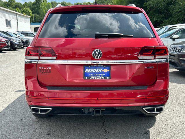 Photo of 2022 Aurora Red Metallic Volkswagen Atlas