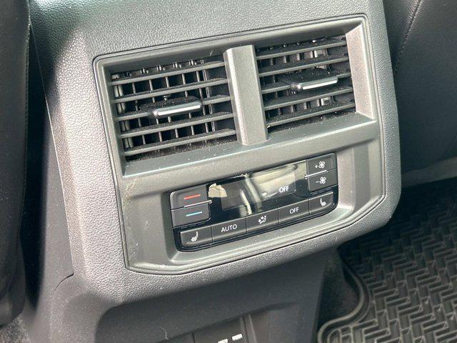 Photo of 2022 Aurora Red Metallic Volkswagen Atlas