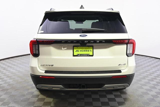 Photo of 2025 White Metallic Ford Explorer