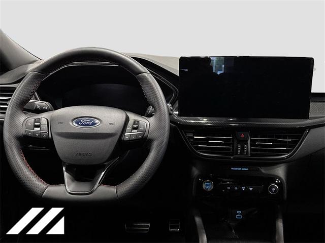 Photo of 2023 Iconic Silver Metallic Ford Escape