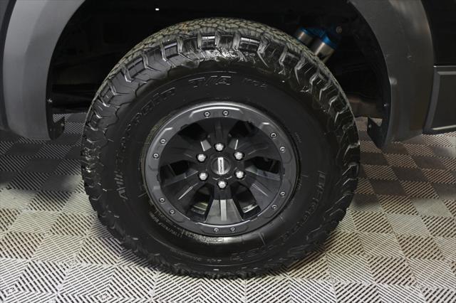 Photo of 2018 Shadow Black Ford F-150