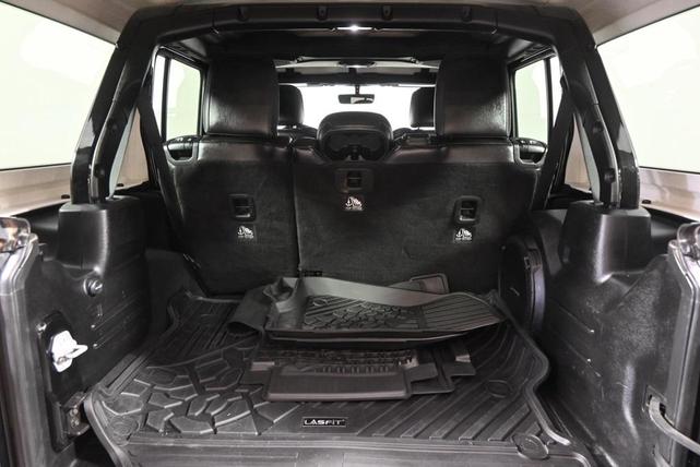 Photo of 2018 Black Clearcoat Jeep Wrangler Unlimited