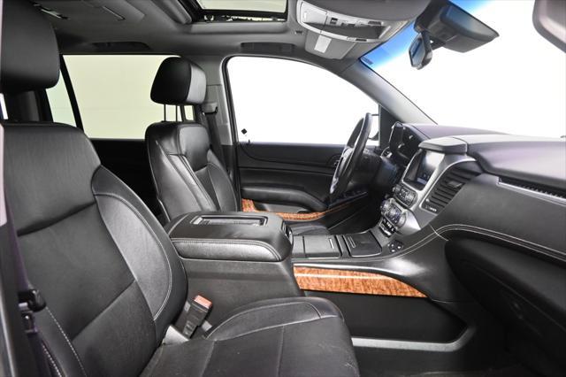 Photo of 2015 Black Chevrolet Suburban