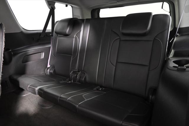 Photo of 2015 Black Chevrolet Suburban