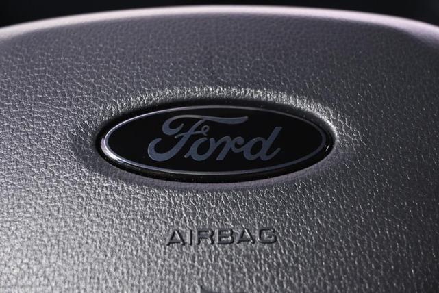 Photo of 2025 Gray Metallic Ford F-150