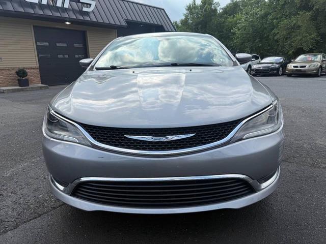 Photo of 2015 Silver Chrysler 200