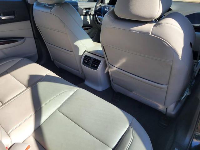 Photo of 2016 Black Acura TLX