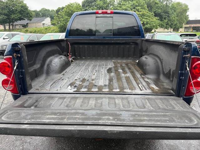 Photo of 2007 Blue Dodge Ram 2500