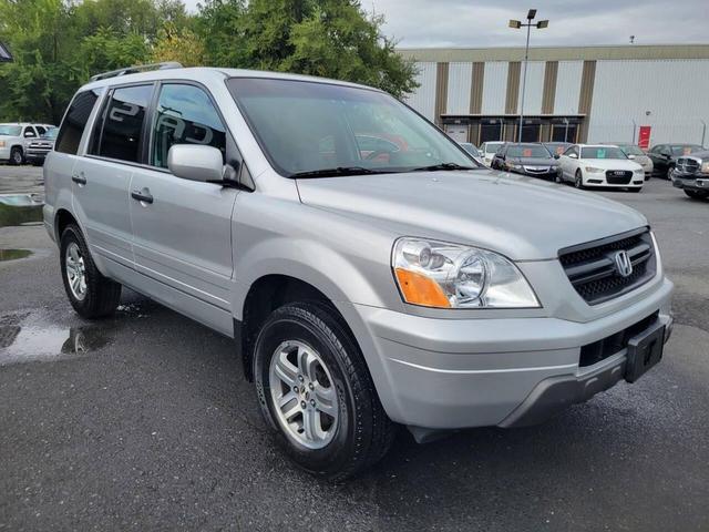 Photo of 2005 Silver Honda Pilot