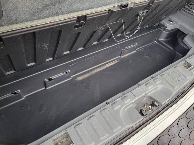 Photo of 2005 Silver Honda Pilot