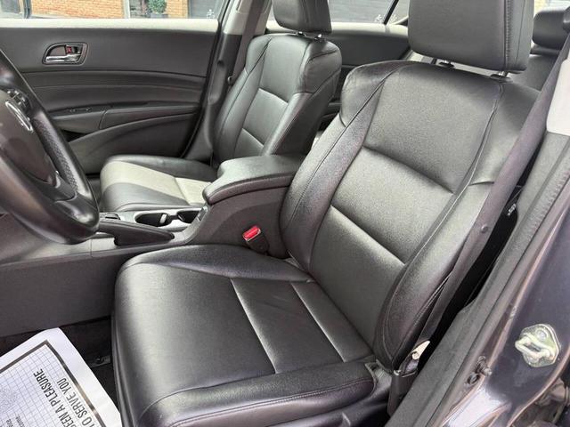 Photo of 2017 Gray Acura ILX