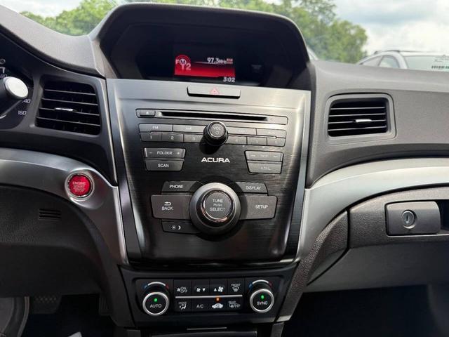 Photo of 2017 Gray Acura ILX