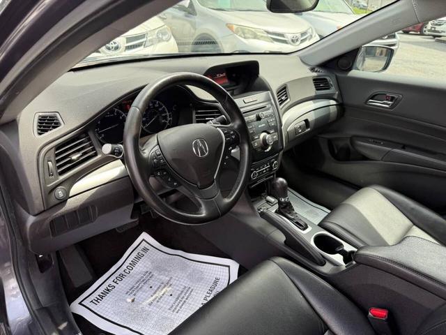 Photo of 2017 Gray Acura ILX