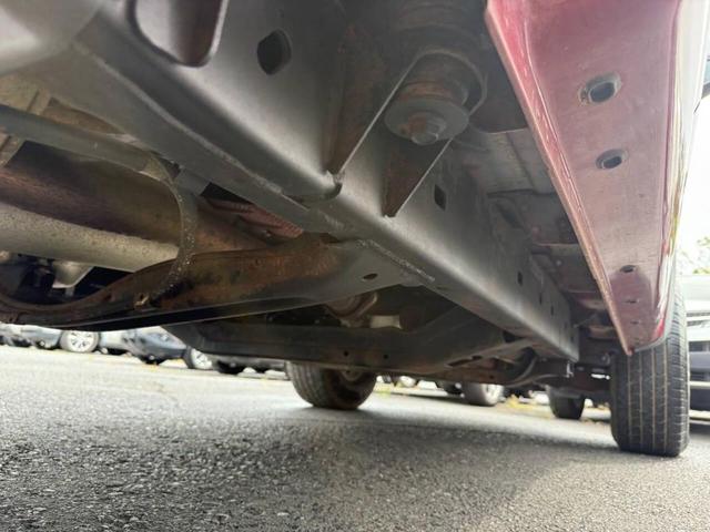 Photo of 2004 Burgundy Chevrolet Colorado