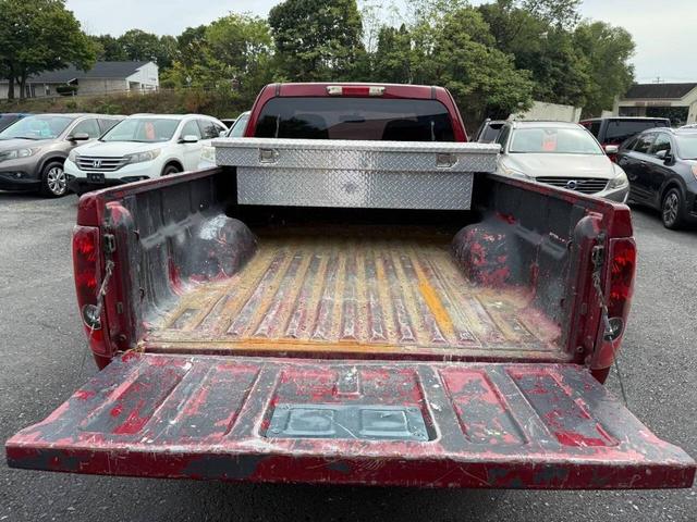 Photo of 2004 Burgundy Chevrolet Colorado