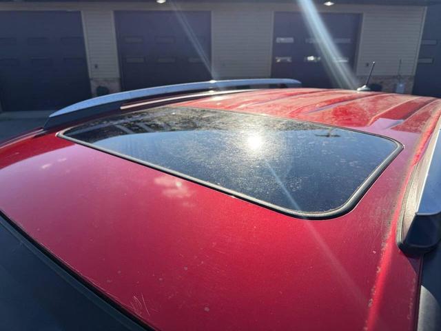 Photo of 2014 Red Toyota RAV4