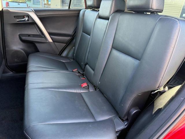Photo of 2014 Red Toyota RAV4
