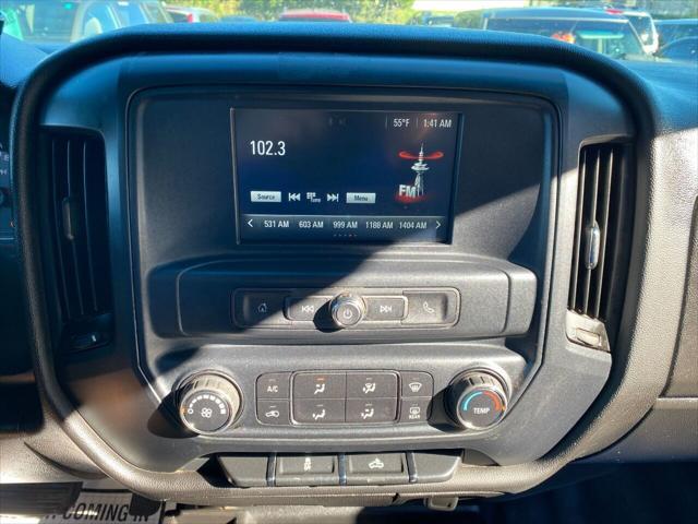 Photo of 2016 White GMC Sierra 2500