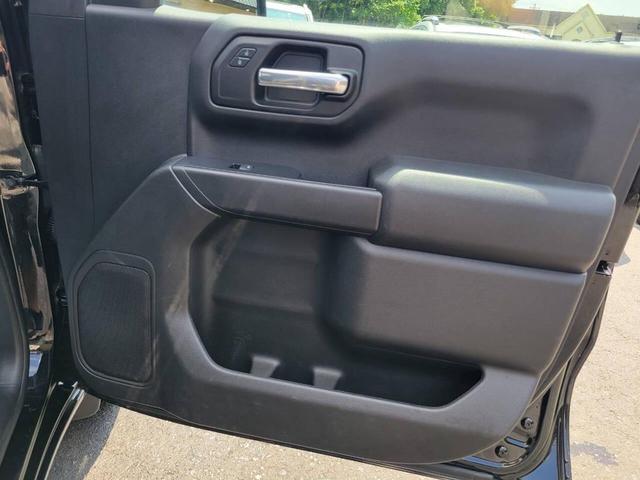 Photo of 2020 Black Chevrolet Silverado 1500