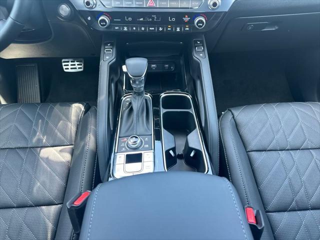 Photo of 2025 Ebony Black Kia Telluride
