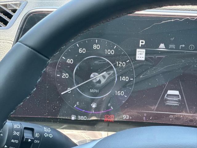 Photo of 2025 Ebony Black Kia Telluride