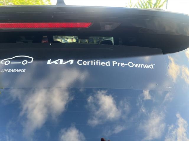 Photo of 2025 Ebony Black Kia Telluride
