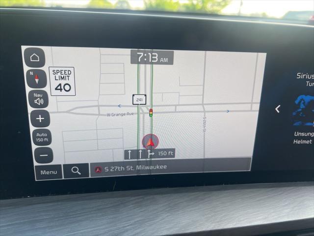 Photo of 2025 Ebony Black Kia Telluride