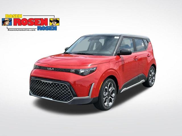 Photo of 2025 Inferno Red/Black Roof Kia Soul