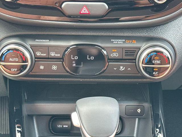 Photo of 2025 Inferno Red/Black Roof Kia Soul