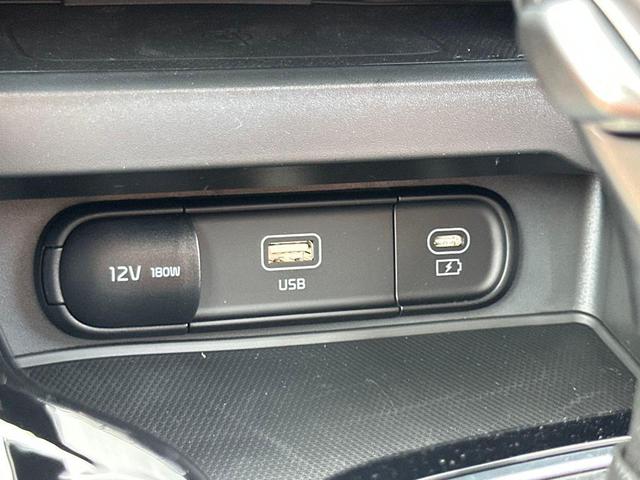 Photo of 2025 Inferno Red/Black Roof Kia Soul