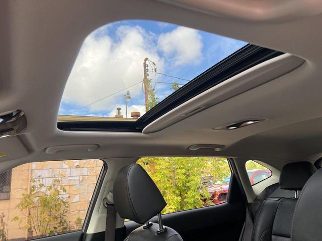 Photo of 2021 Steel Gray Kia Seltos