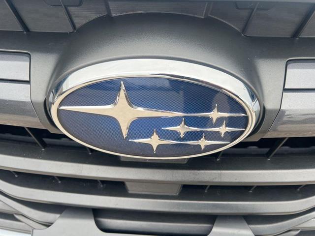 Photo of 2023 Ice Silver Metallic Subaru Legacy