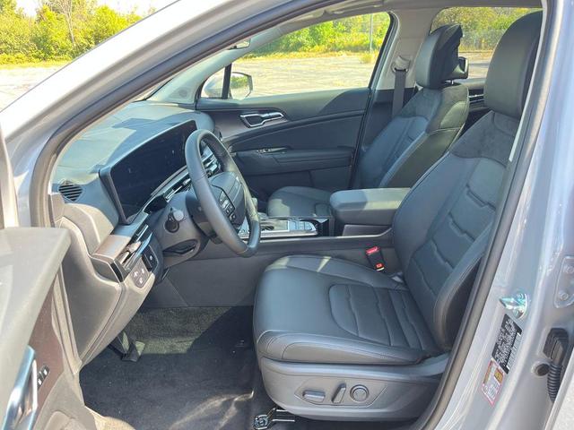Photo of 2026 Wolf Gray Kia Sportage